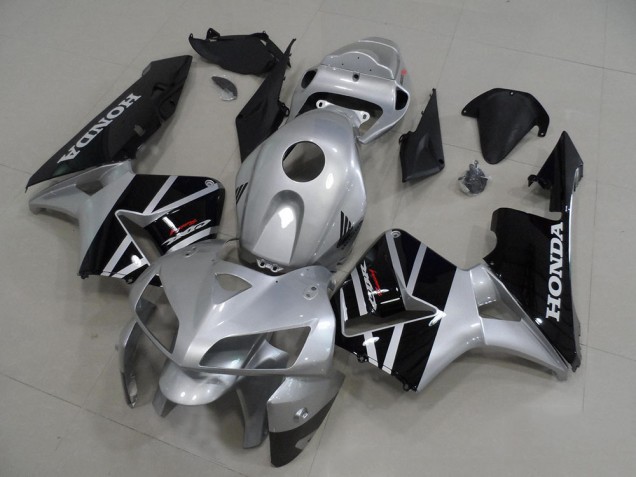 Purchase 2005-2006 Silver Grey Honda CBR600RR Motorcycle Fairings UK Purchase 2005-2006 Silver Grey Honda CBR600RR Motorcycle Fairings UK