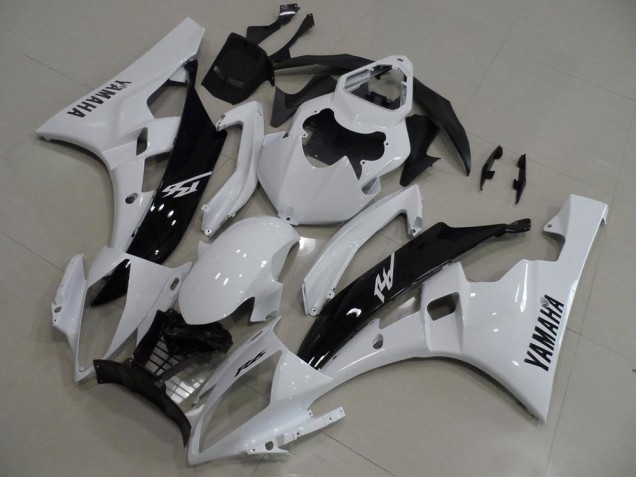 Purchase 2006-2007 White and Black Yamaha YZF R6 Replacement Motorcycle Fairings UK Purchase 2006-2007 White and Black Yamaha YZF R6 Replacement Motorcycle Fairings UK