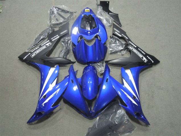 Purchase 2004-2005 Blue White Matte Black Honda CBR1000RR Motorcycle Fairings UK