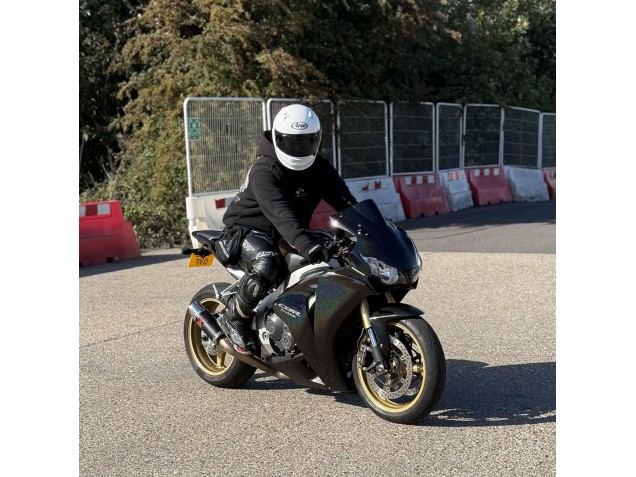 Purchase 2008-2011 Glossy Black Honda CBR1000RR Motorcycle Fairing UK