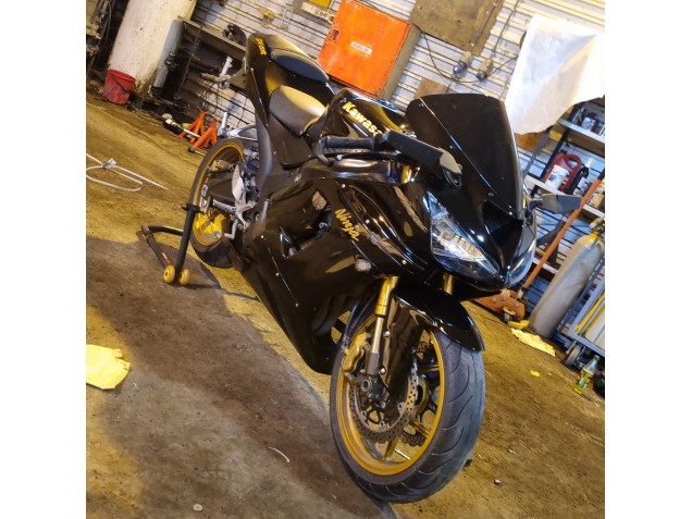 Purchase 2005-2006 Glossy Black Gold Decals Kawasaki ZX6R Motorcycle Fairings UK